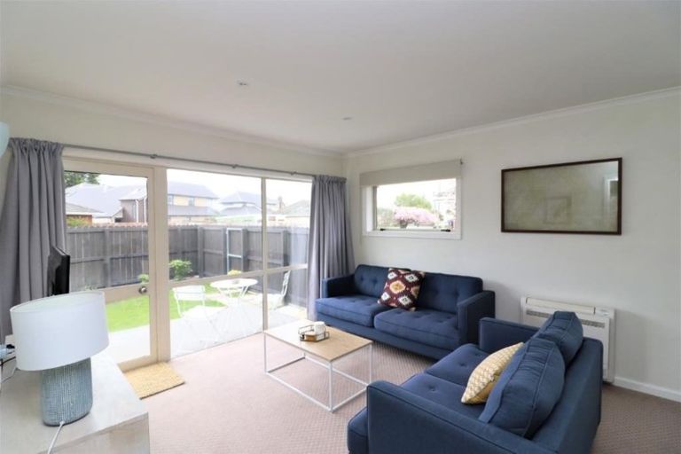 Photo of property in 4/5 Trist Place, Edgeware, Christchurch, 8013