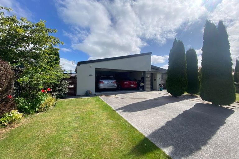 Photo of property in 6 Venerable Terrace, Yaldhurst, Christchurch, 8042