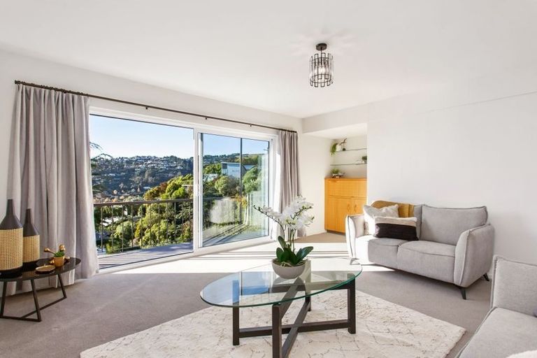 Photo of property in 1/39 Whareora Terrace, Cashmere, Christchurch, 8022