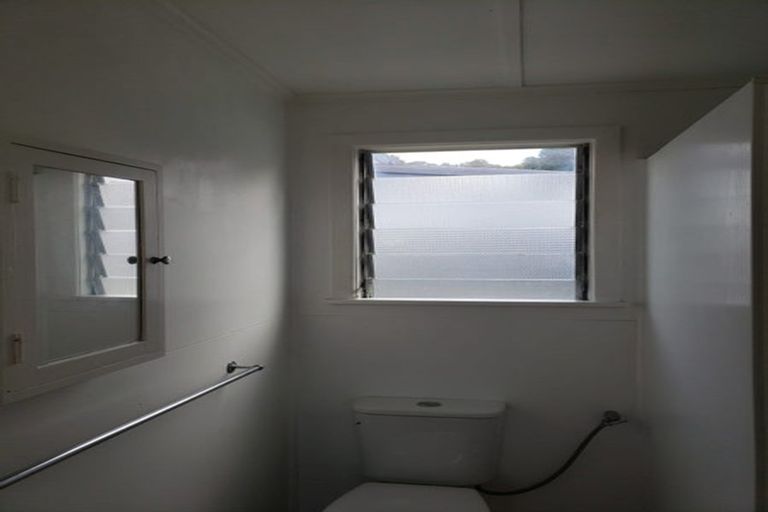 Photo of property in 18 Punga Grove Avenue, Riverside, Whangarei, 0112