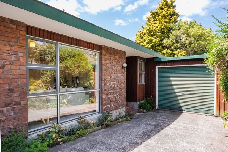 Photo of property in 8c Ihaka Street, Hokowhitu, Palmerston North, 4410