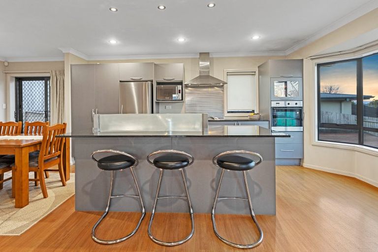 Photo of property in 18 Ashgrove Place, Ohauiti, Tauranga, 3112