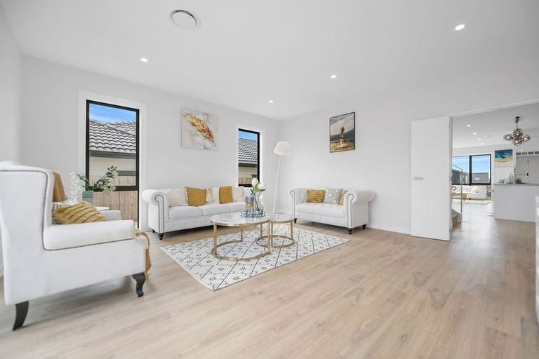 Photo of property in 97 Thomas Road, Flat Bush, Auckland, 2019