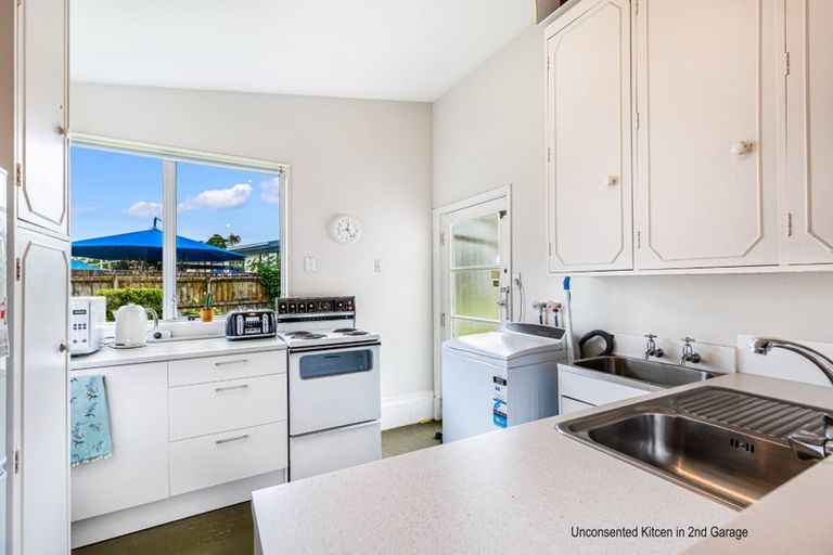 Photo of property in 17 Greenock Road, Ranui, Auckland, 0612