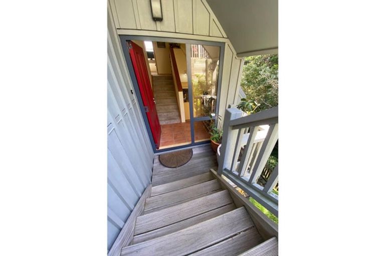 Photo of property in 84 Volga Street, Island Bay, Wellington, 6023