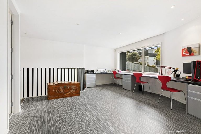 Photo of property in 5c Salmont Place, Kelburn, Wellington, 6012