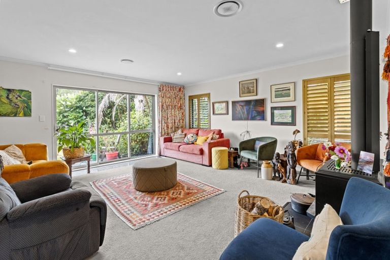 Photo of property in 67 Karamea Street, Whalers Gate, New Plymouth, 4310