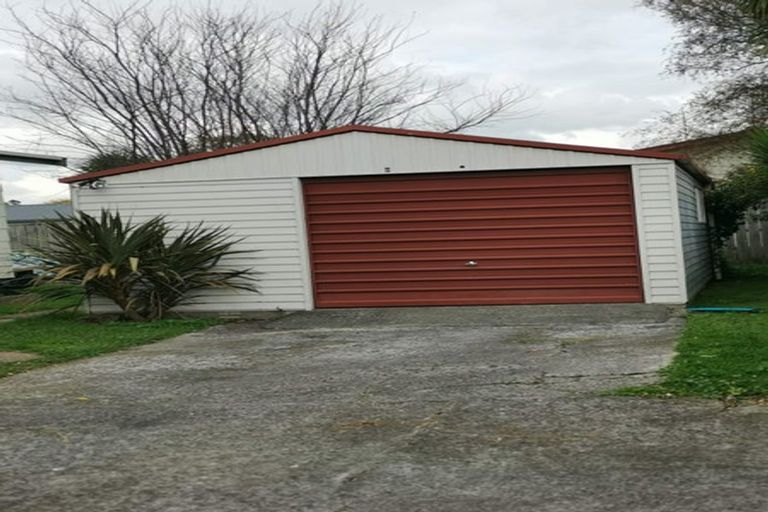 Photo of property in 16b Nelson Street, Papakura, 2110