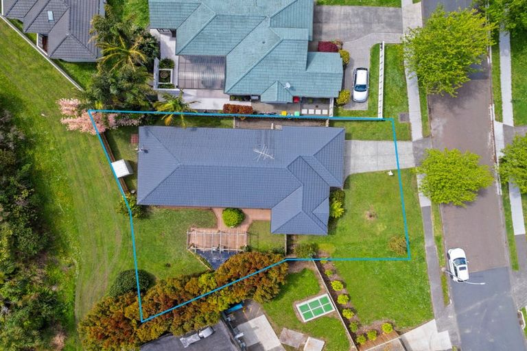 Photo of property in 12 Kristin Lane, Albany, Auckland, 0632