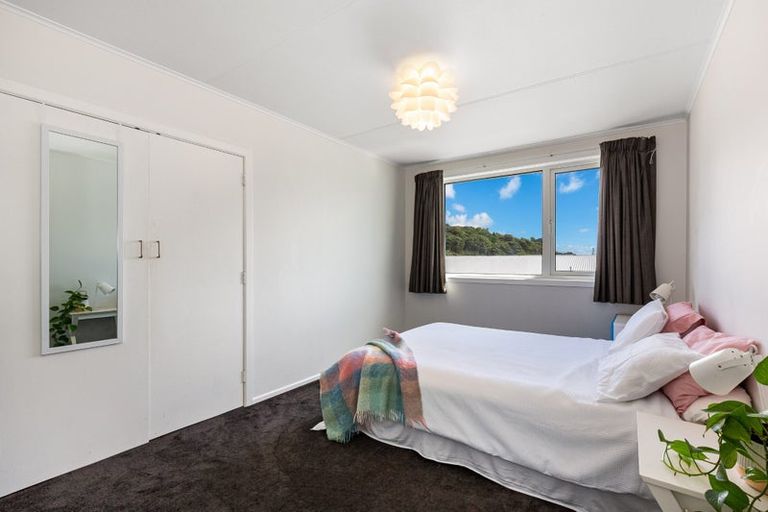 Photo of property in 50 Rawhiti Road, Pukerua Bay, 5026