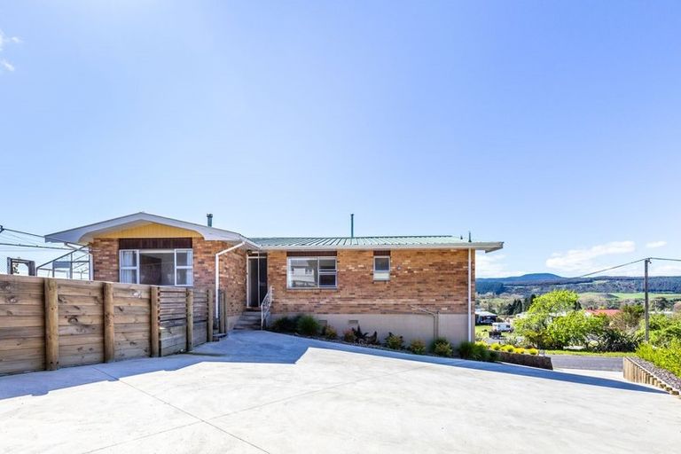 Photo of property in 20 Moana Crescent, Mangakino, 3421