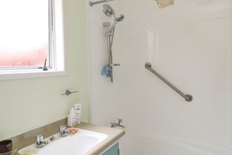 Photo of property in 113 Brunton Crescent, Thames, 3500