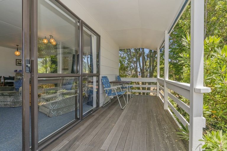 Photo of property in 11 Coronation Row, Pauanui, Hikuai, 3579