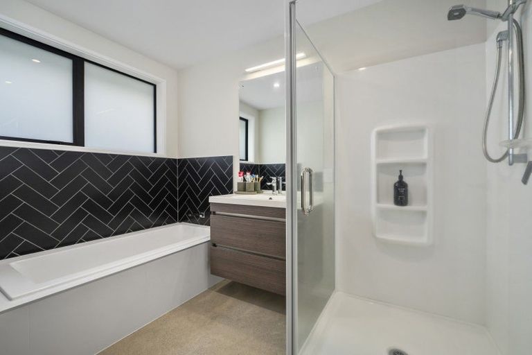 Photo of property in 114 Te Ranga Memorial Drive, Pyes Pa, Tauranga, 3112
