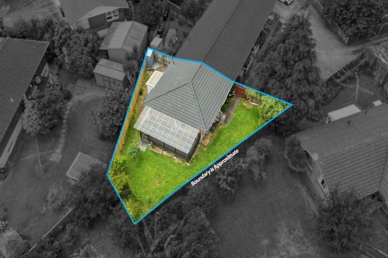 Photo of property in 1/646 Pakuranga Road, Howick, Auckland, 2010