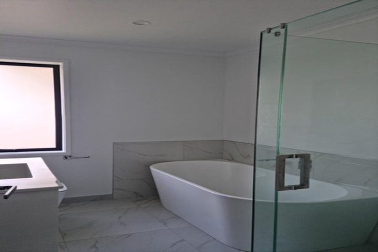 Photo of property in 40a Collins Street, Hawera, 4610