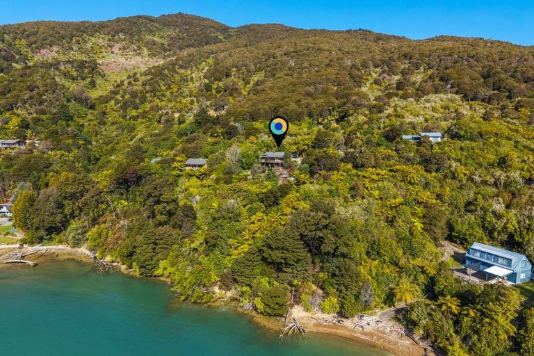 Photo of property in 674 Moetapu Bay Road, Moetapu Bay, Picton, 7282