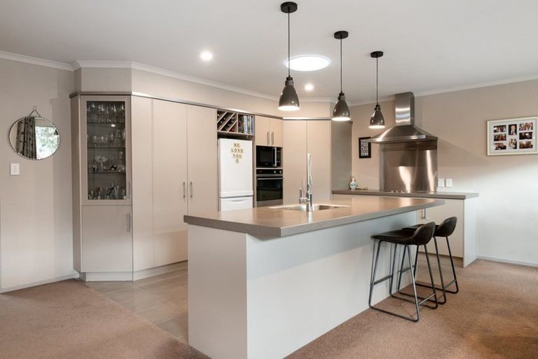 Photo of property in 110 Oriental Parade, Papamoa Beach, Papamoa, 3118