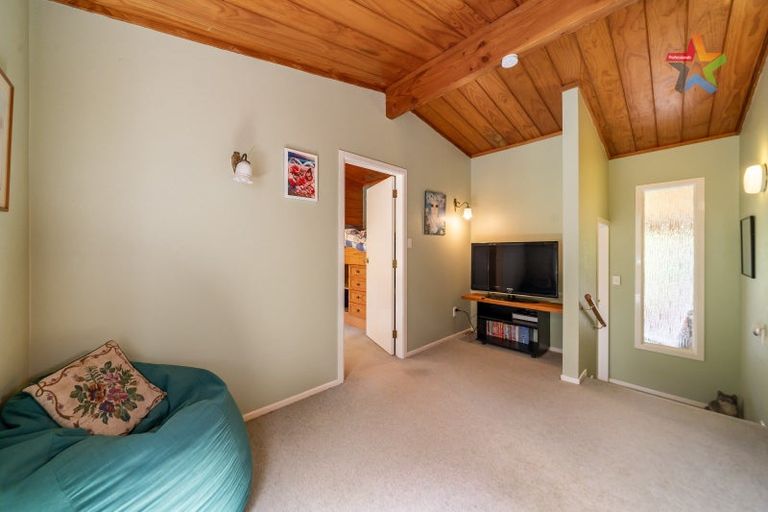 Photo of property in 7 Palm Grove, Belmont, Lower Hutt, 5010