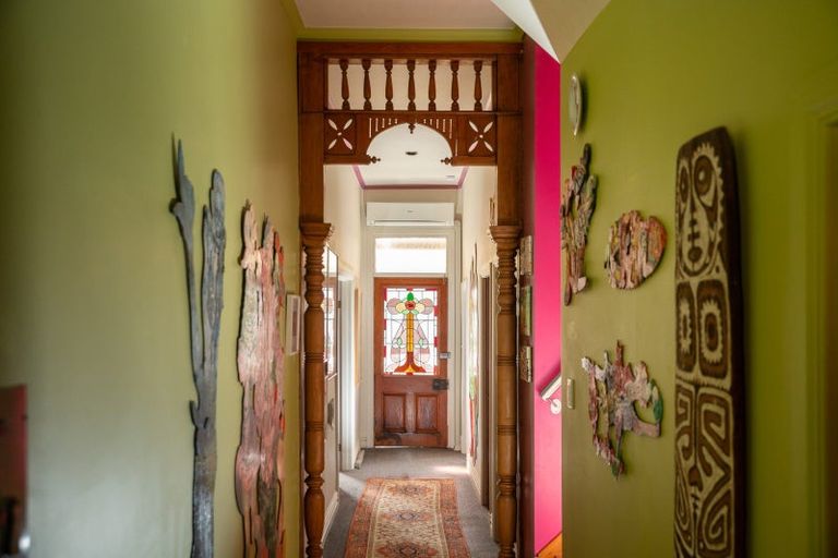 Photo of property in 62 Pirie Street, Mount Victoria, Wellington, 6011