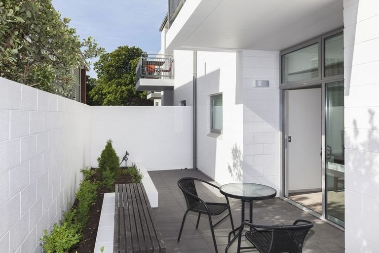 Photo of property in 3/41 Cambridge Terrace, Christchurch Central, Christchurch, 8013