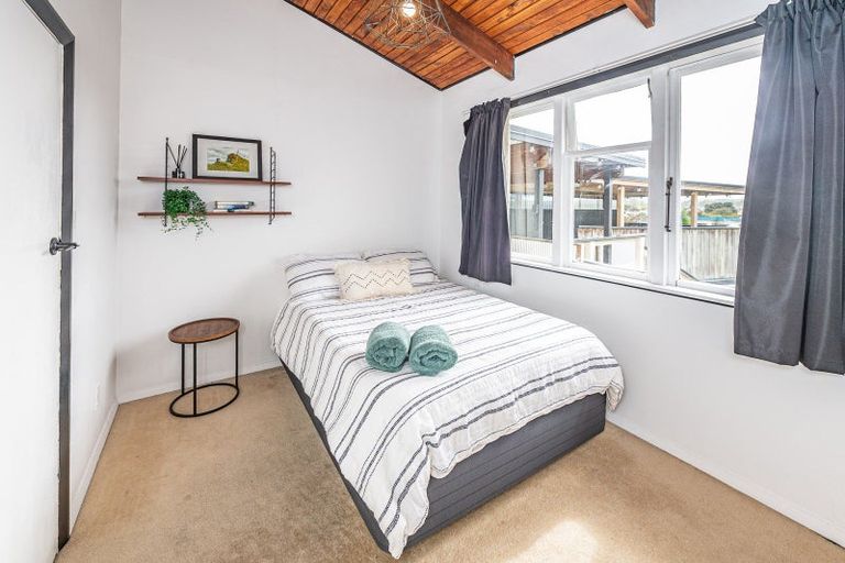 Photo of property in 17 Toi Street, Tawhero, Whanganui, 4501