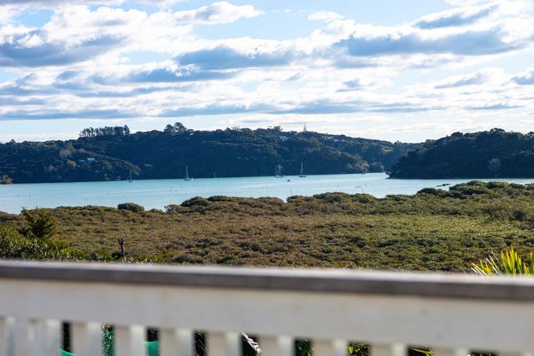 Photo of property in 3 Lichen Grove, Russell, 0272