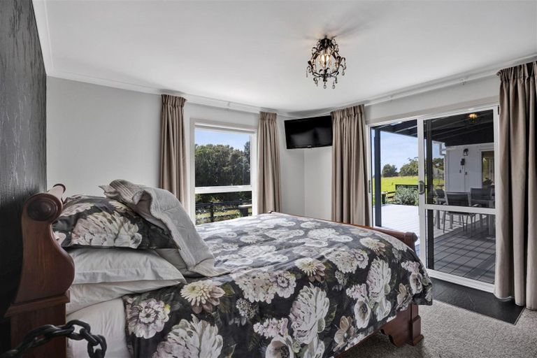 Photo of property in 401 Korito Road, Korito, New Plymouth, 4371