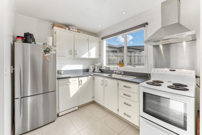 Photo of property in 3/6 Awamutu Grove, Waiwhetu, Lower Hutt, 5010