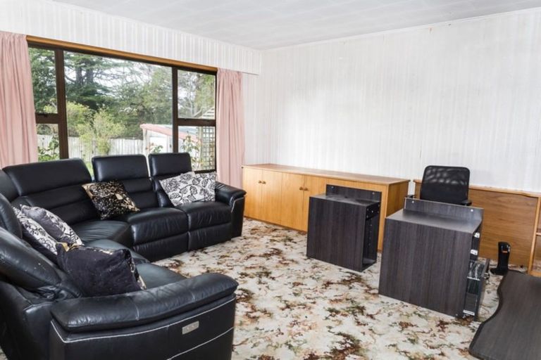 Photo of property in 21 Taradale Road, Dannevirke, 4930