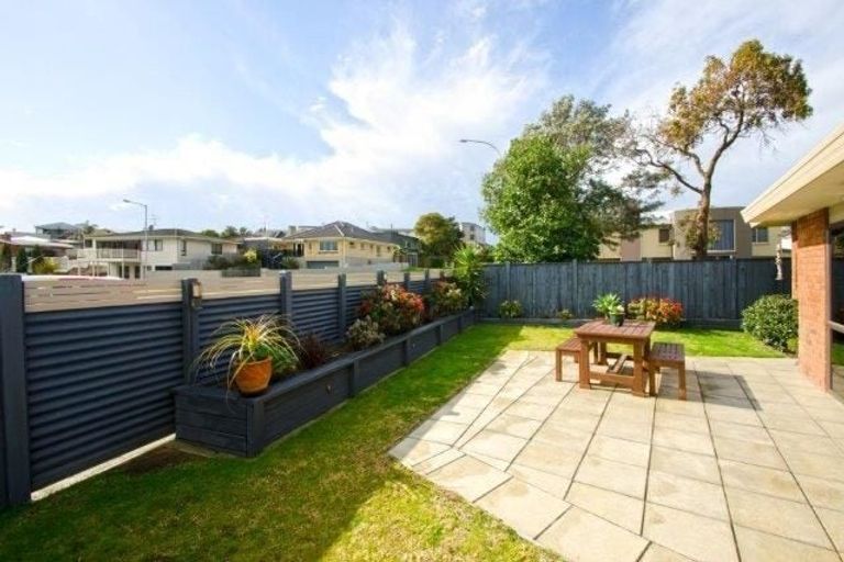 Photo of property in 10 Terrace Avenue, Mount Maunganui, 3116