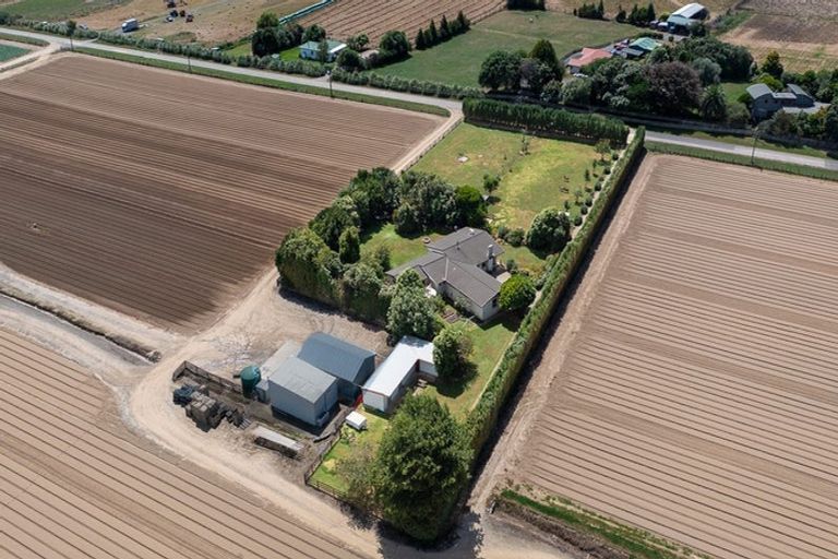 Photo of property in 46 North Manakau Road, Manakau, Levin, 5573