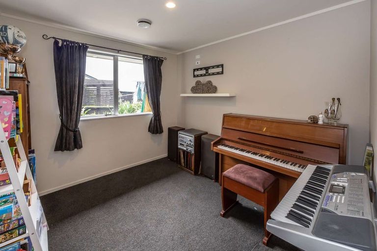 Photo of property in 129 Rolleston Street, Rakaia, 7710