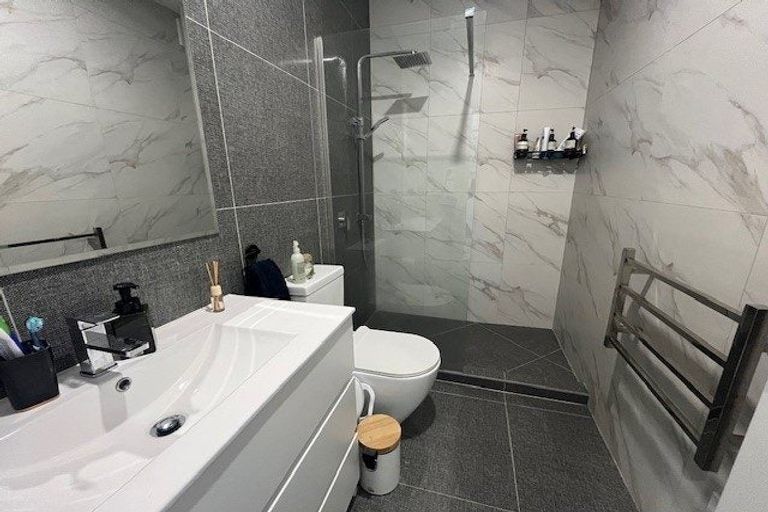 Photo of property in 10 Routhmore Street, Flat Bush, Auckland, 2019