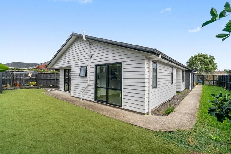 Photo of property in 159 Harbourside Drive, Karaka, Papakura, 2113