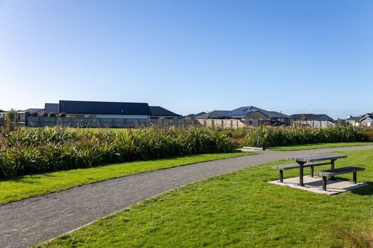 Photo of property in 26 Goldie Drive, Rangiora, 7400