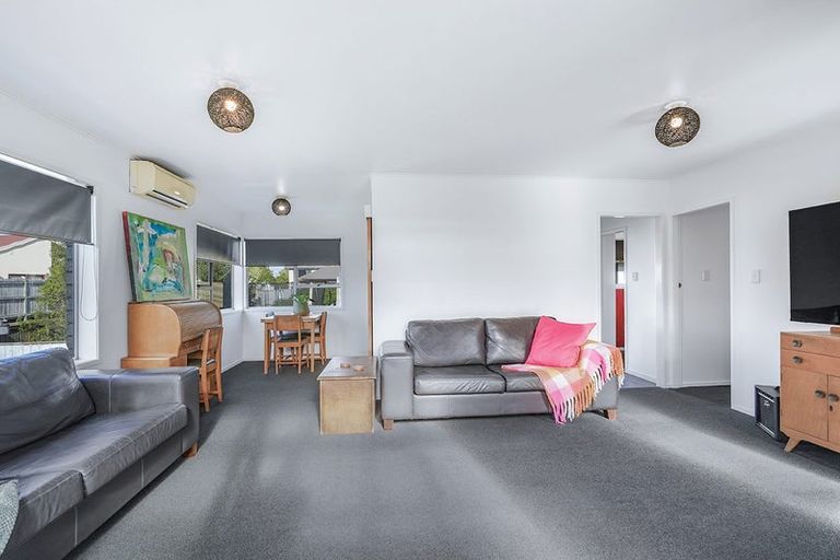 Photo of property in 319b Cambridge Road, Hillcrest, Hamilton, 3216