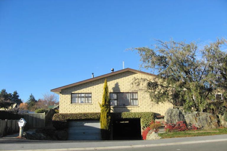 Photo of property in 184 Warren Street, Wanaka, 9305