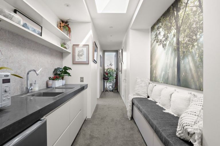 Photo of property in 6 Caldwell Lane, Lake Hayes, Queenstown, 9371