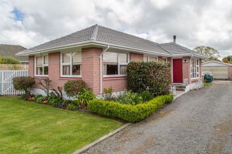 Photo of property in 41 Yardley Street, Avonhead, Christchurch, 8042