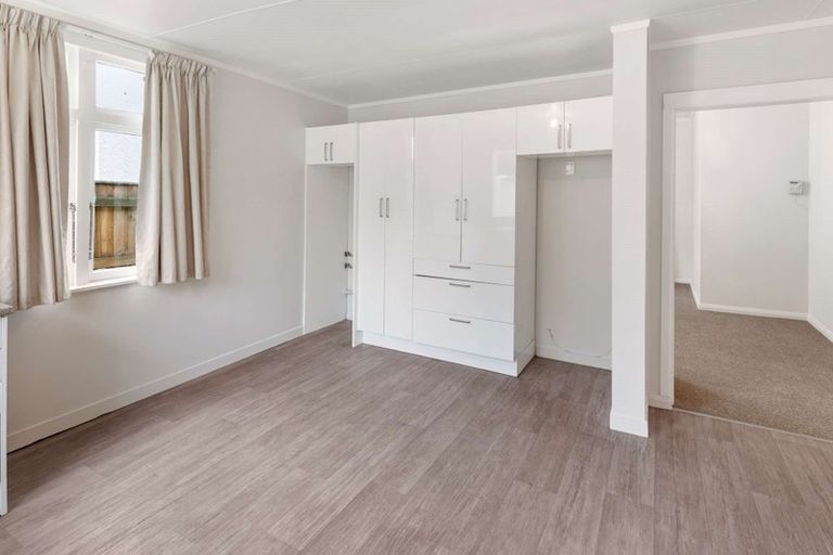 Photo of property in 6 Murray Street, Aramoho, Whanganui, 4500