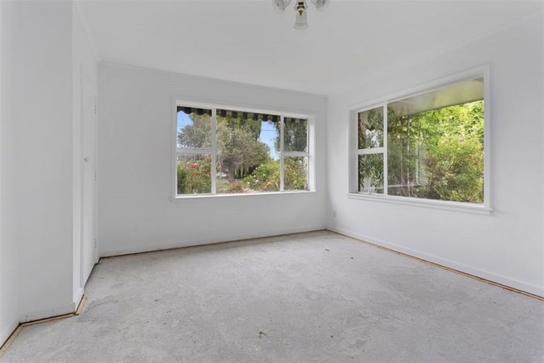 Photo of property in 257 Fifield Terrace, Opawa, Christchurch, 8023