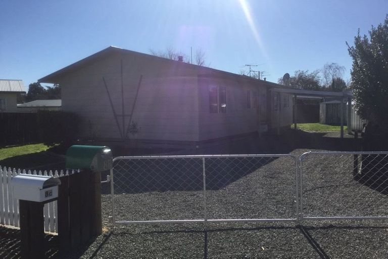 Photo of property in 8b Kupe Drive, Carterton, 5713