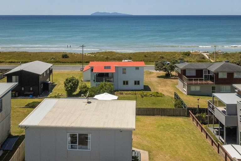Photo of property in 271 Seaforth Road, Waihi Beach, 3611