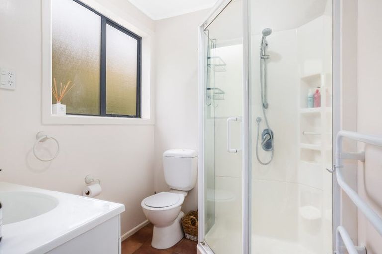 Photo of property in 1153 Paekakariki Hill Road, Paekakariki Hill, Porirua, 5381