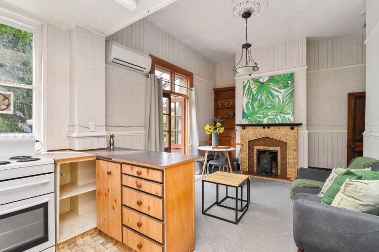 Photo of property in 70 Gladstone Road, Dalmore, Dunedin, 9010