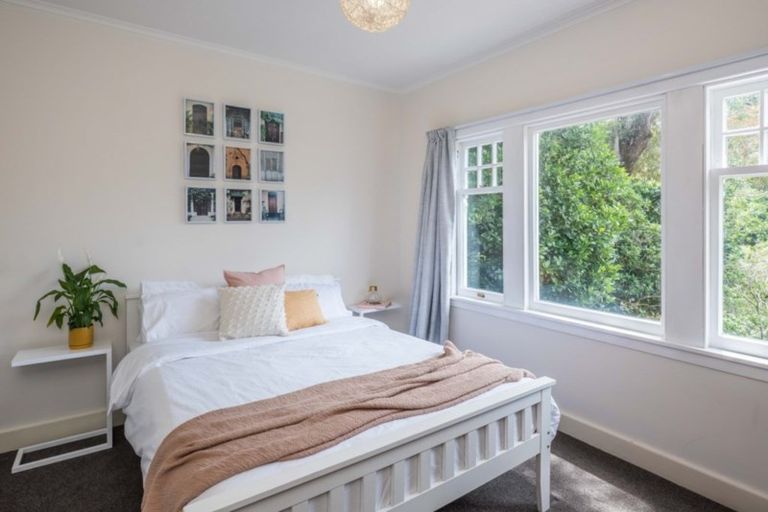 Photo of property in 71 Sar Street, Wadestown, Wellington, 6012