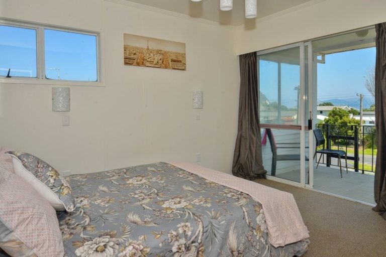 Photo of property in 69 Fortescue Street, Mahia, Nuhaka, 4198