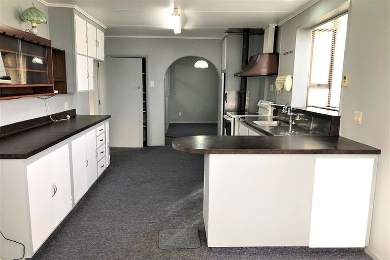 Photo of property in 22 High Street, Balclutha, 9230