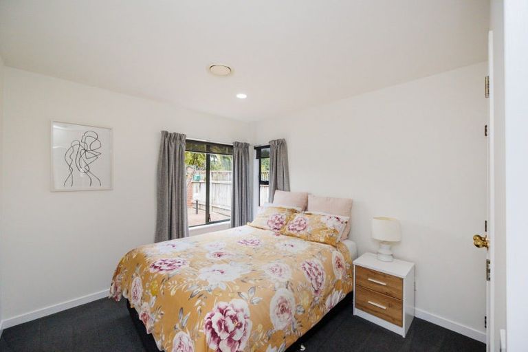Photo of property in 127 Summerhill Drive, Fitzherbert, Palmerston North, 4410